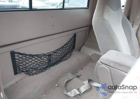 1999 Mazda B3000 Se z USA, uszkodzony, nr VIN 4F4ZR17V8XTM11473